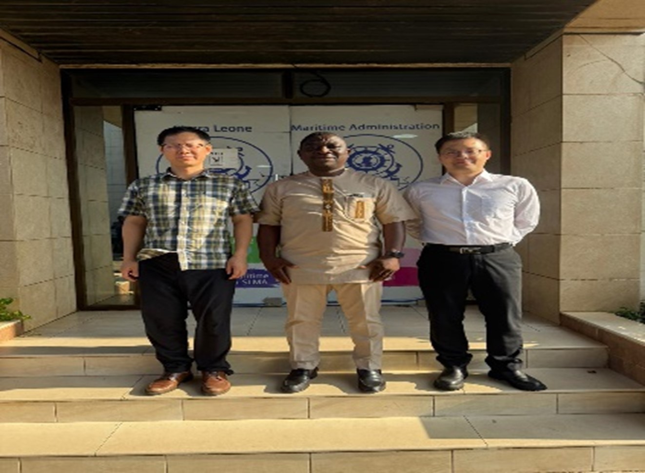 Chinese Embassy Defense Attaché Visits Sierra Leone Maritime Administration